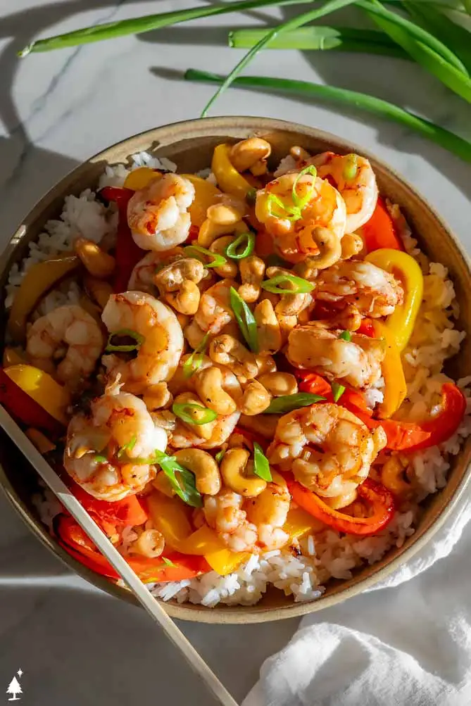 Stir-Fried Shrimps with Cashew Nuts